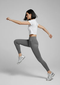 The strike Leggings in Grey-1